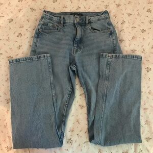 Woman’s Aeropostale jeans